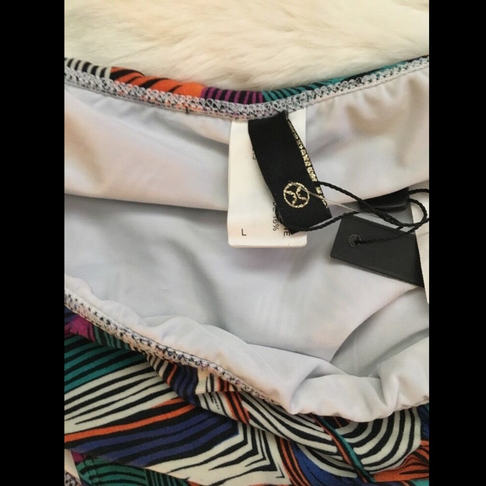 NWT‎ ViX Belize Bia Bikini Top [Medium] & Belize Full Bottom [Large] #744 - Picture 4 of 8